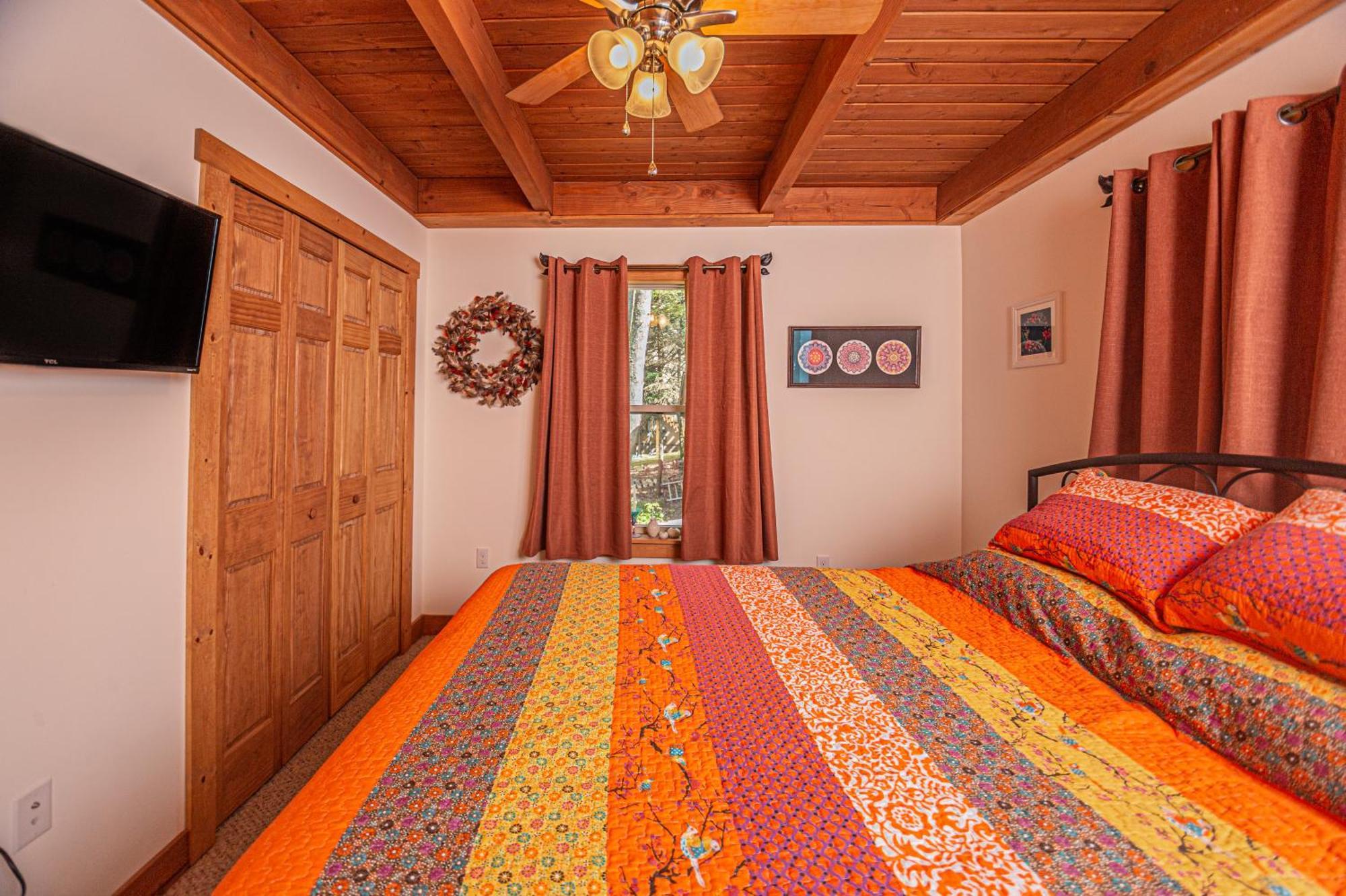 Maplewood Cottage МакХенри Екстериор снимка