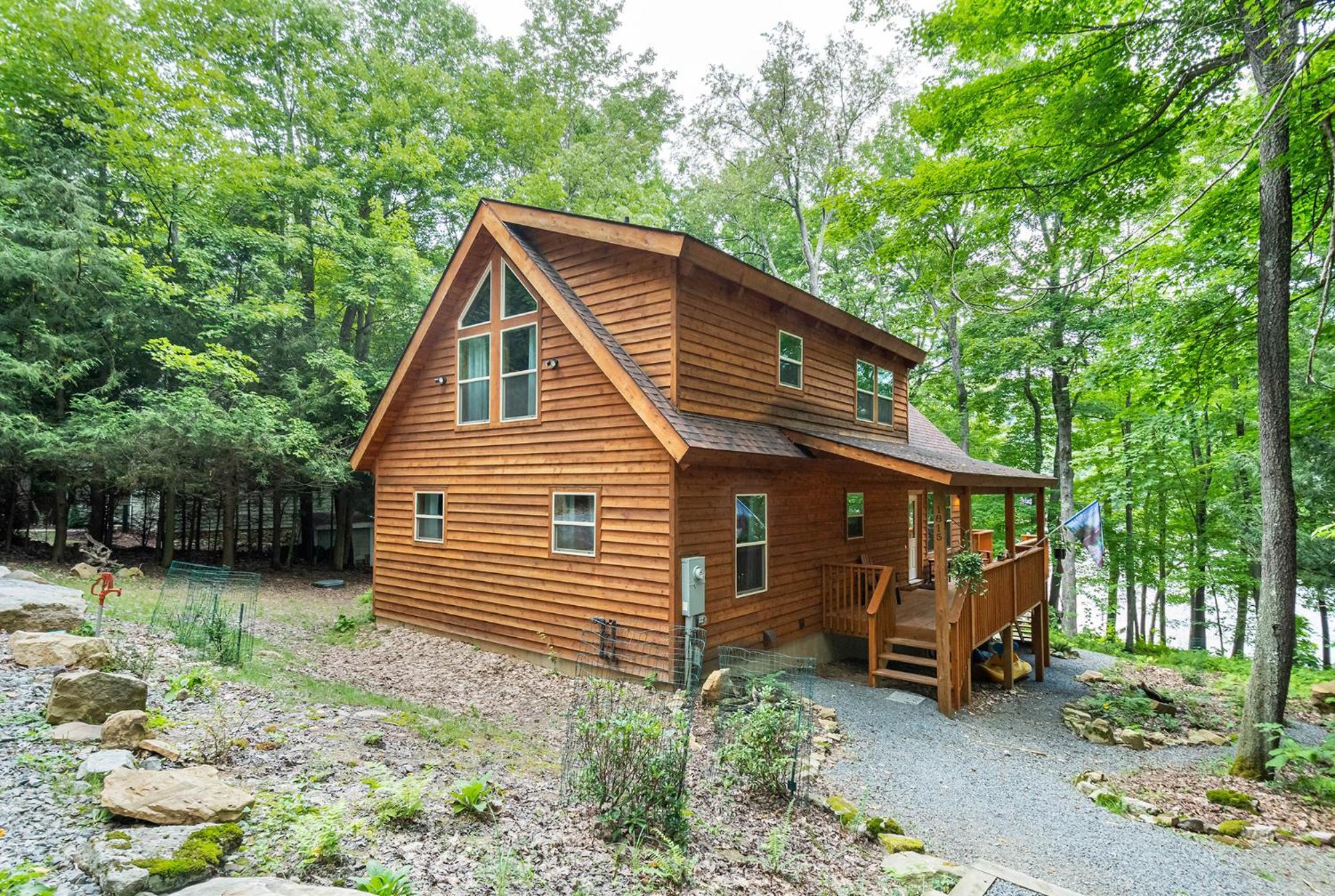 Maplewood Cottage МакХенри Екстериор снимка